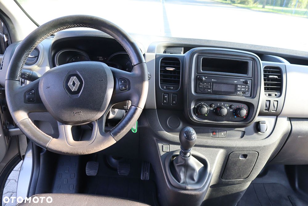 Renault Trafic - 9