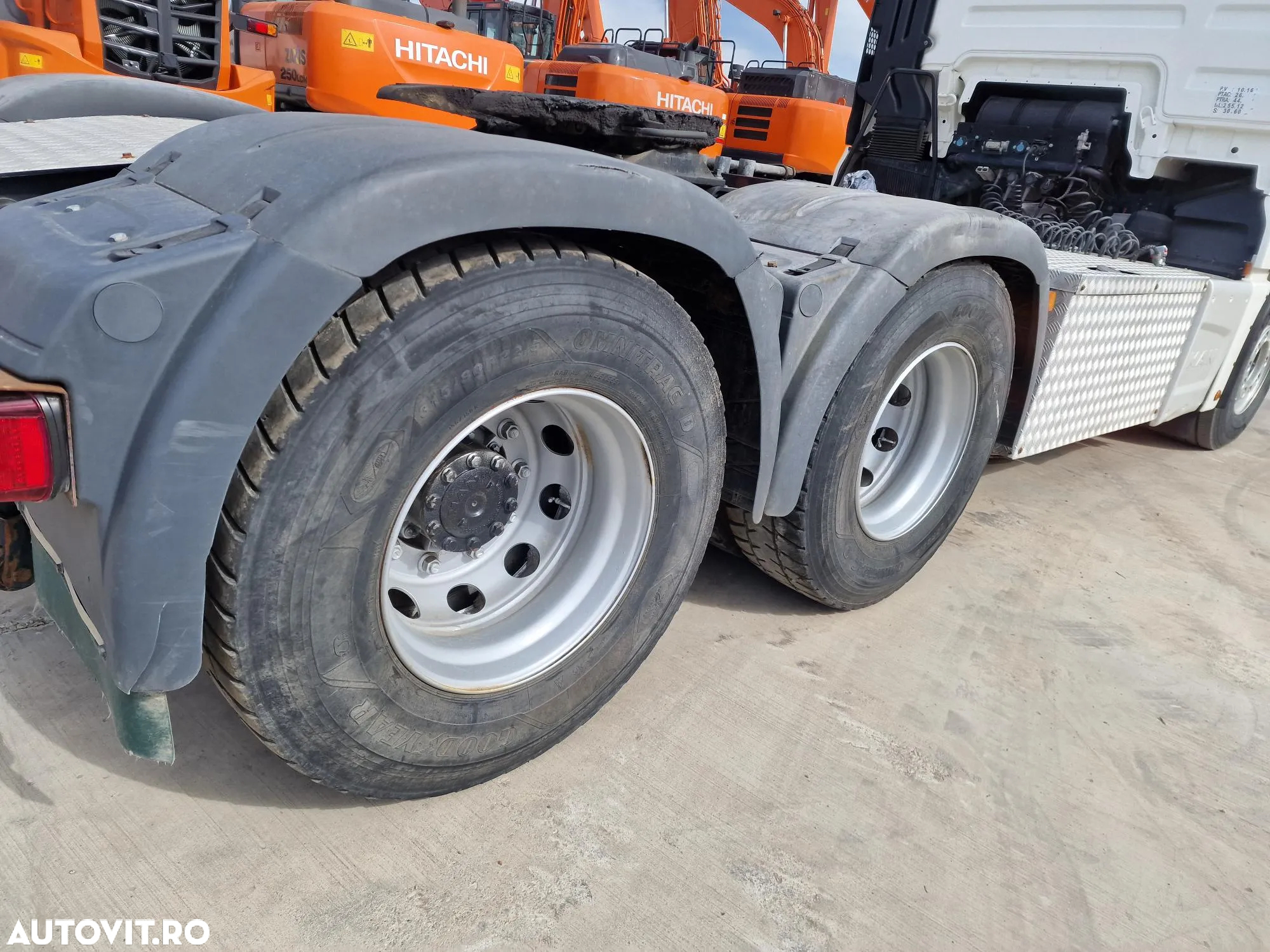 MAN TGX 33.640 6x4, 2019, 353.513km, 650CP euro 6, XXL, cutie automata+INTARDER 6 trepte, 2 paturi, goarne, parasolar, girofar, Anv balon punte fata NOI, posibilitate leasing PROMOTIE 50.900 EUR+Tva - 19