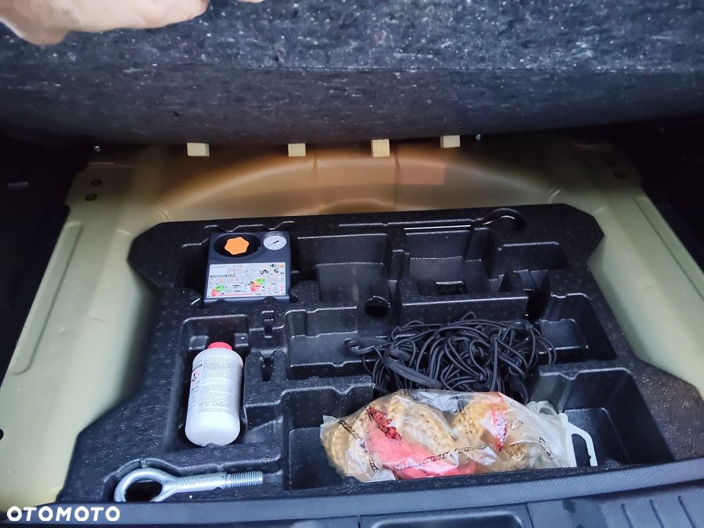 Suzuki Vitara 1.4 Boosterjet Premium 2WD - 19