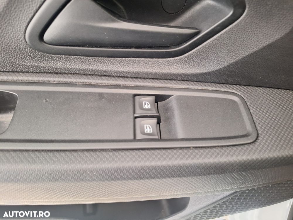 Dacia Logan ECO-G 100 MT6 Comfort - 28