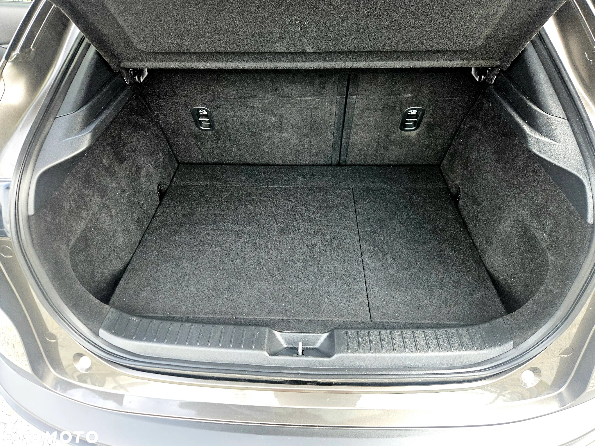 Mazda CX-30 SKYACTIV-X 2.0 M-Hybrid SELECTION - 25