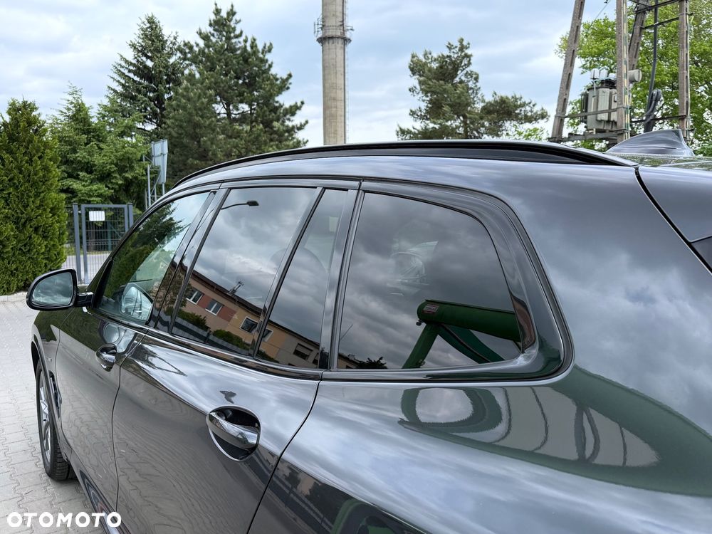 BMW X3 sDrive18d M Sport - 40