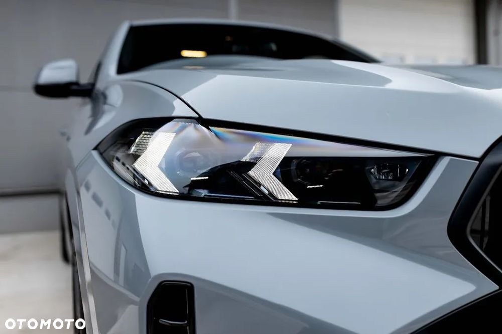 BMW X6 xDrive30d - 16
