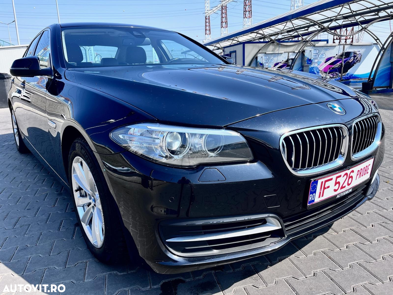 BMW Seria 5 520d Aut. Luxury Line - 2