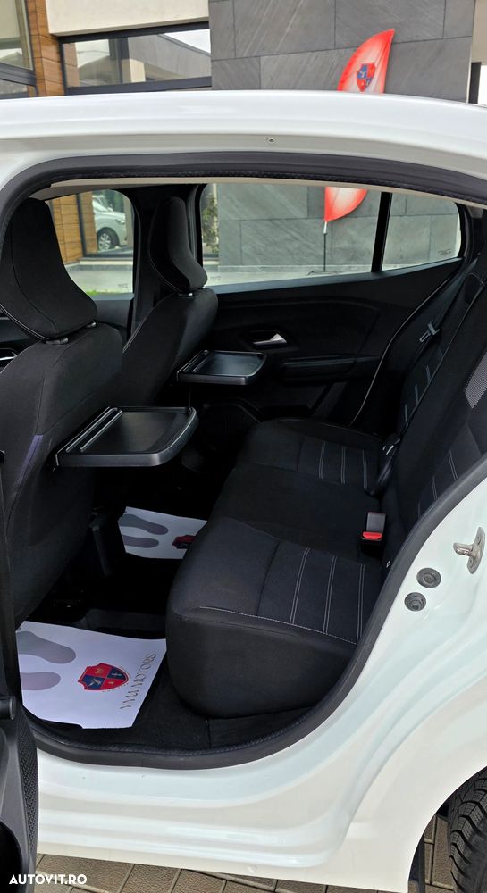 Dacia Logan TCe 90 MT6 Comfort - 24