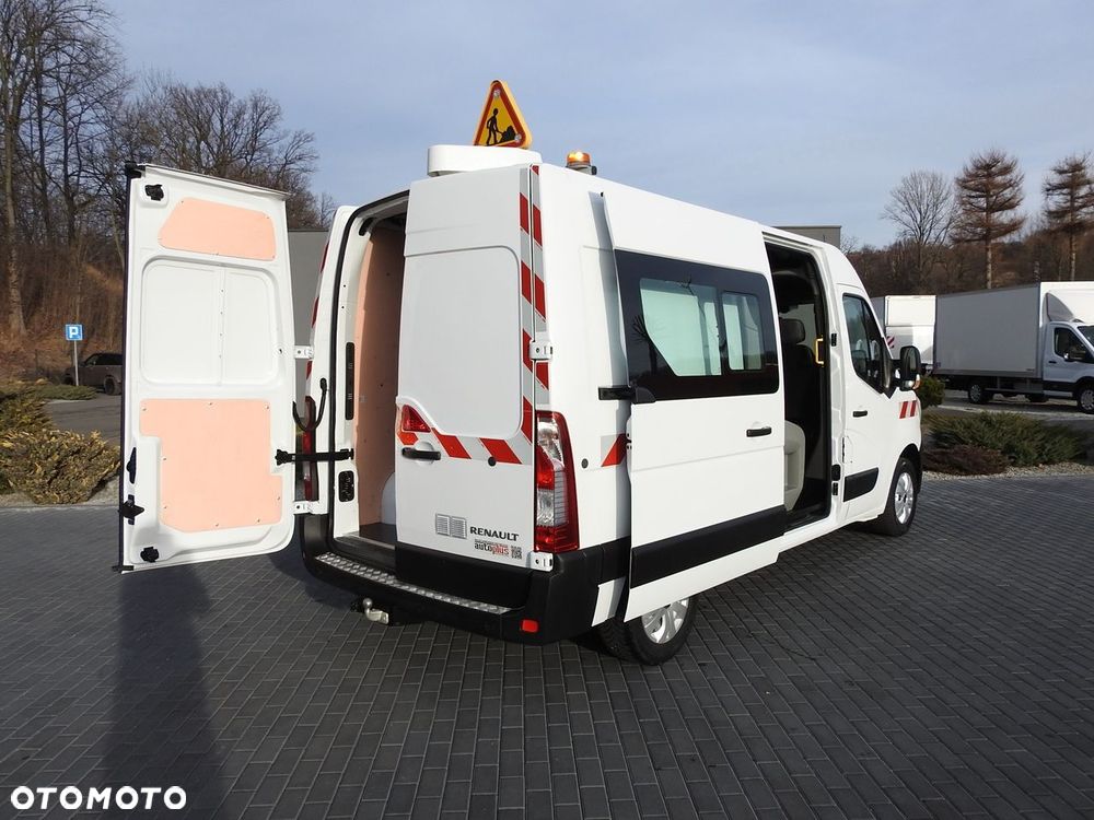 Renault MASTER FURGON BRYGADÓWKA  7 MIEJSC TEMPOMAT KLIMATYZACJA LEDY  135KM - 4