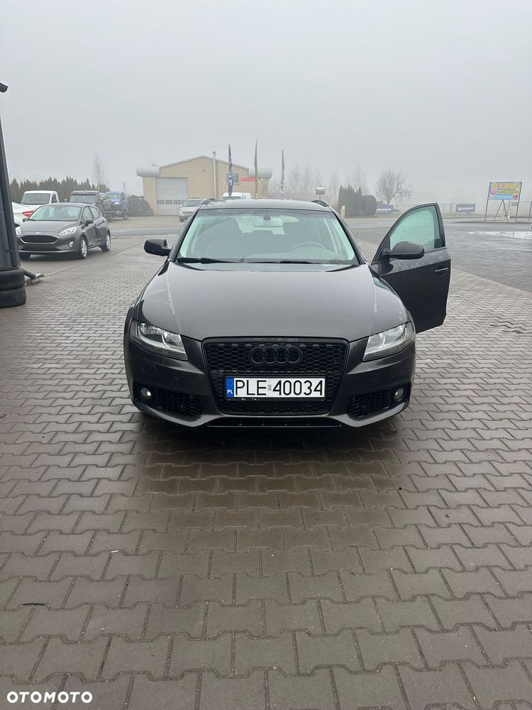 Audi A4 Avant 2.0 TDI DPF Ambiente - 6