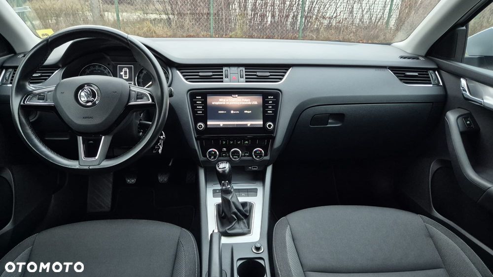 Skoda Octavia 1.6 TDI SCR Active - 2