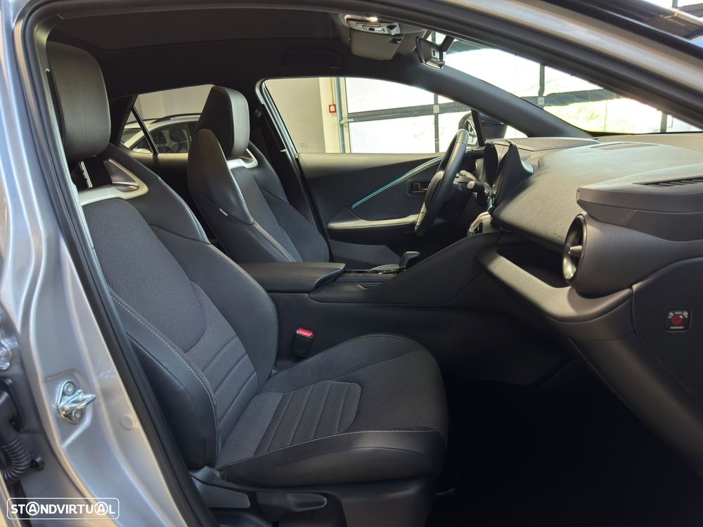 Toyota C-HR 1.8 Hybrid Square Collection - 12