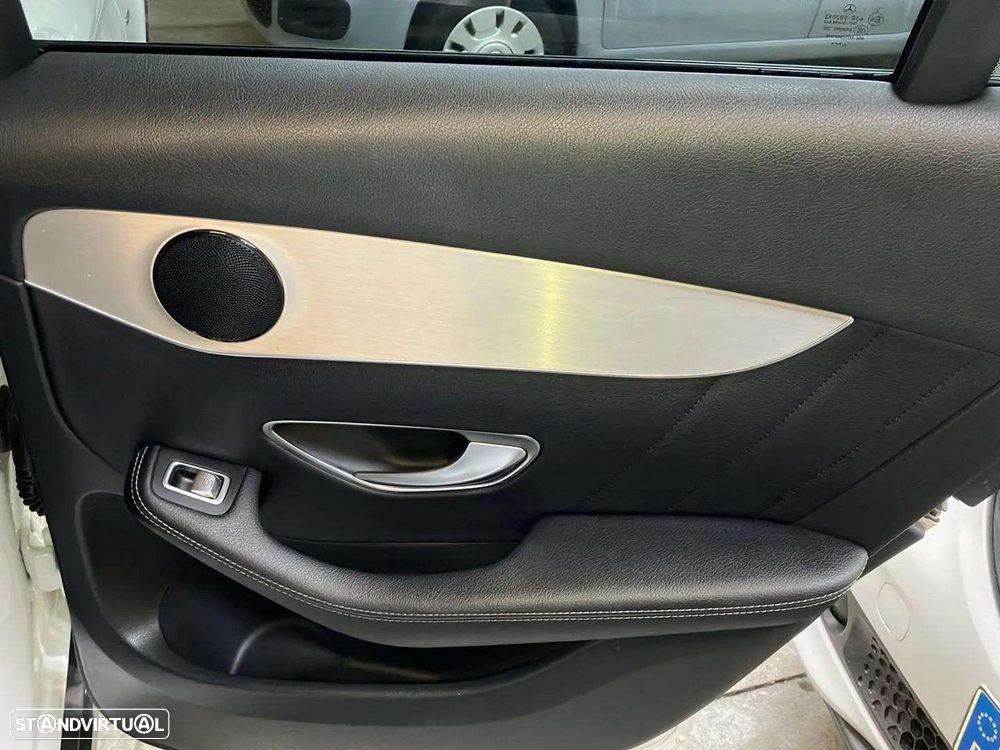 Mercedes-Benz GLC 350 e Coupé AMG Line 4-Matic - 23