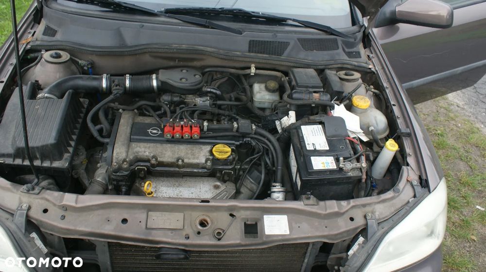 Opel Astra - 32