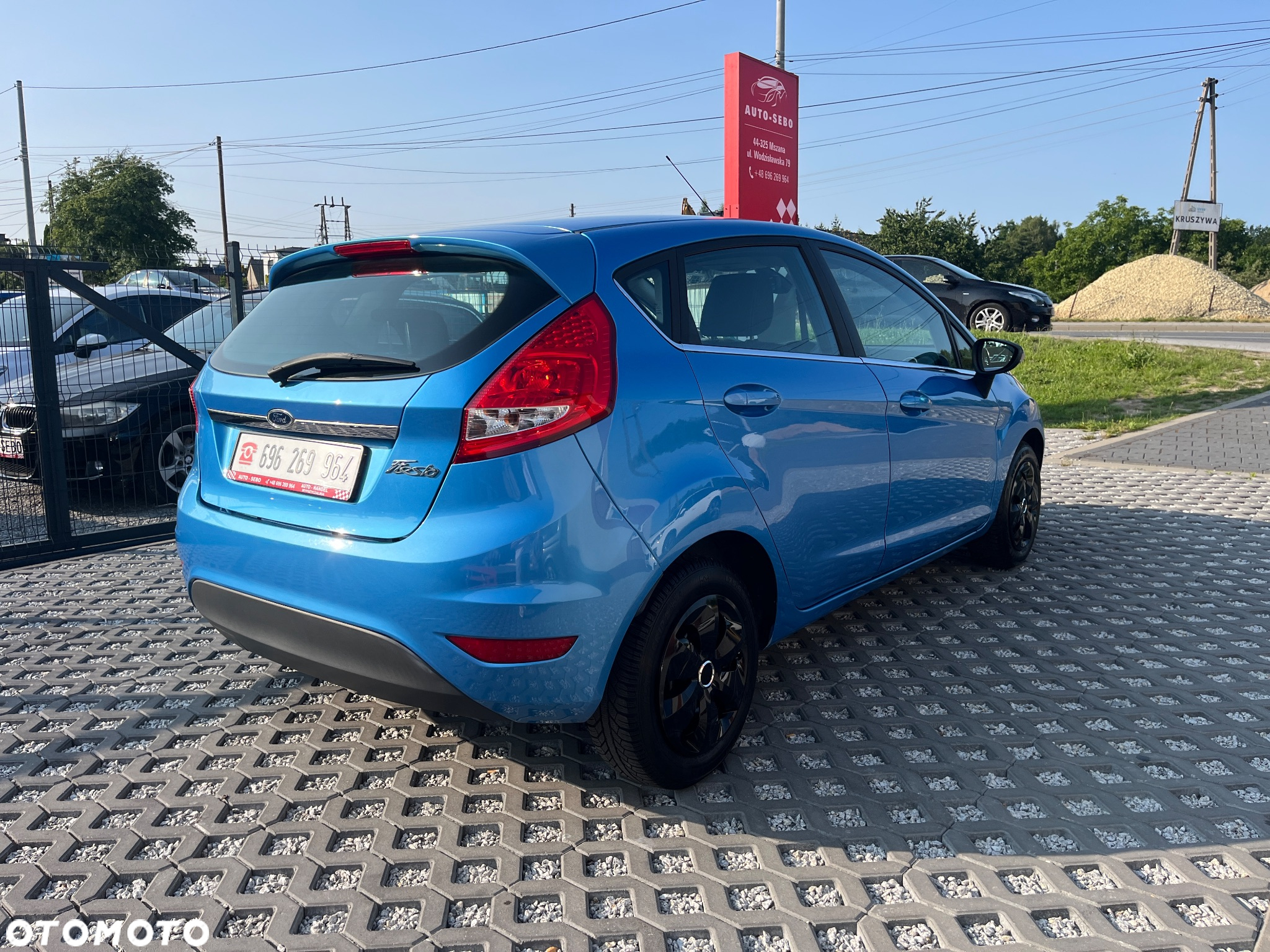 Ford Fiesta - 10