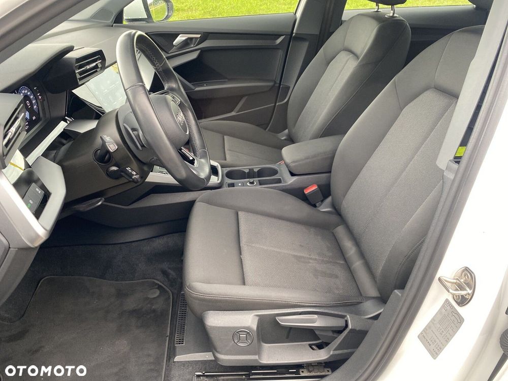 Audi A3 Sportback - 11