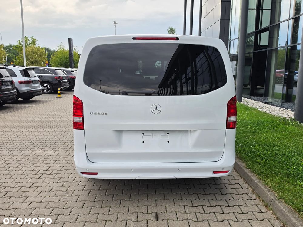 Mercedes-Benz Klasa V 220 d 9G-Tronic Style (d³ugi) - 5