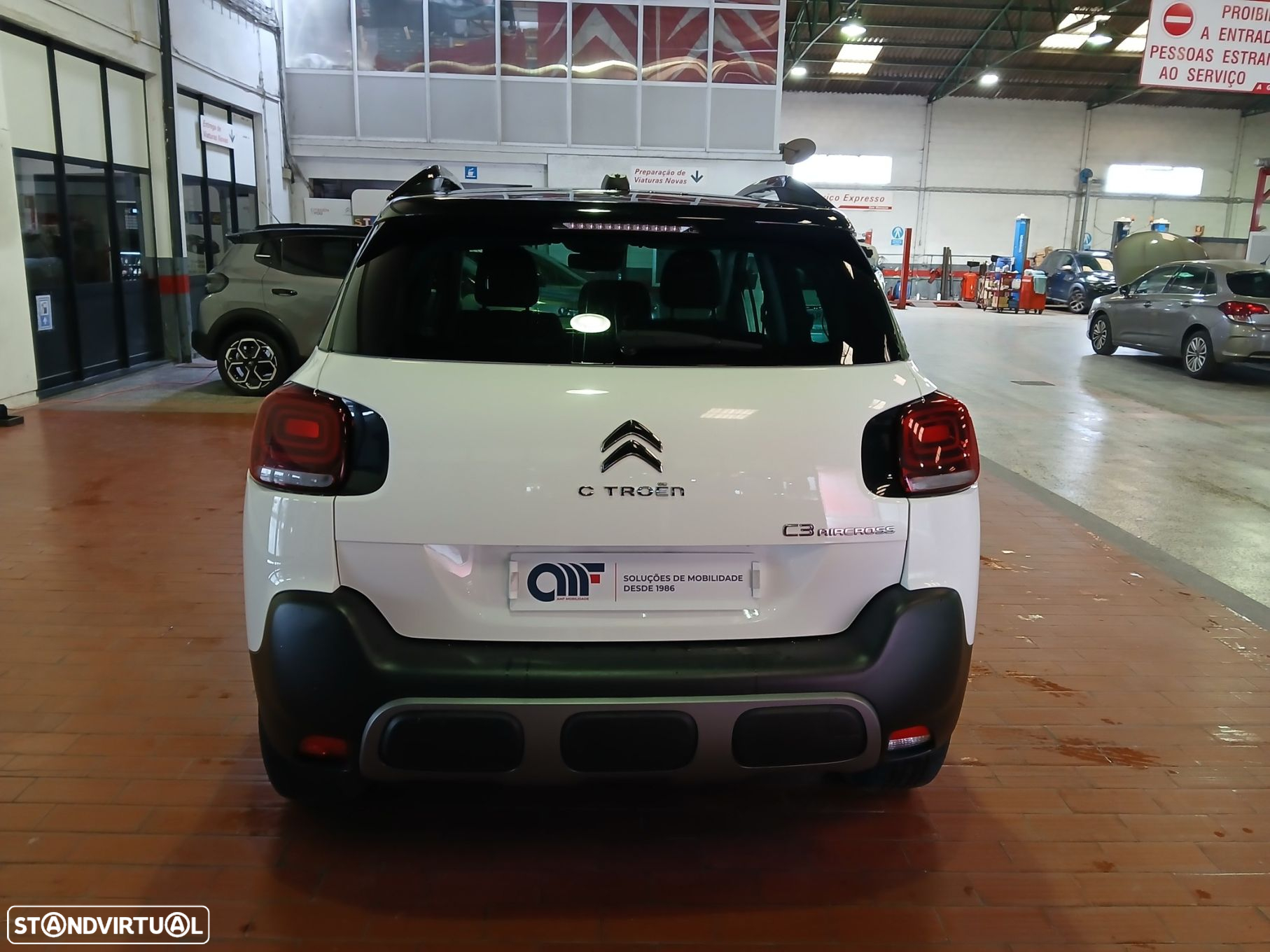 Citroën C3 Aircross 1.5 BlueHDi C-Series - 11