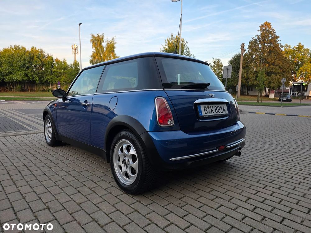MINI ONE - 6