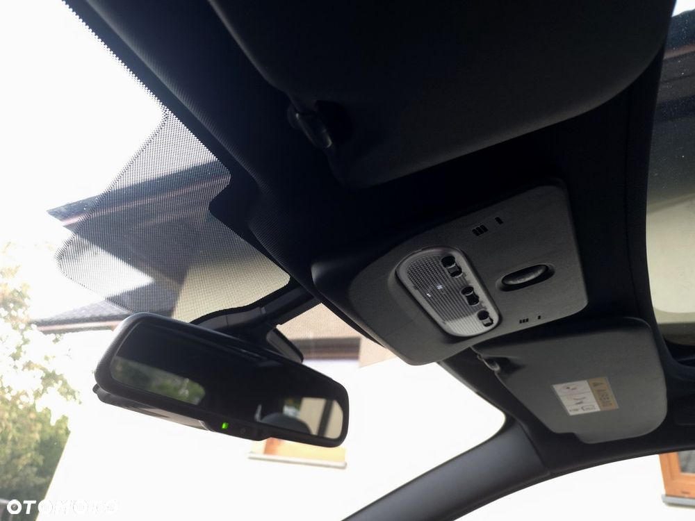 Nissan Qashqai 1.6 DIG-T N-Vision - 25
