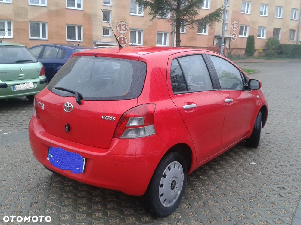 Toyota Yaris 1.33 2010 - 2
