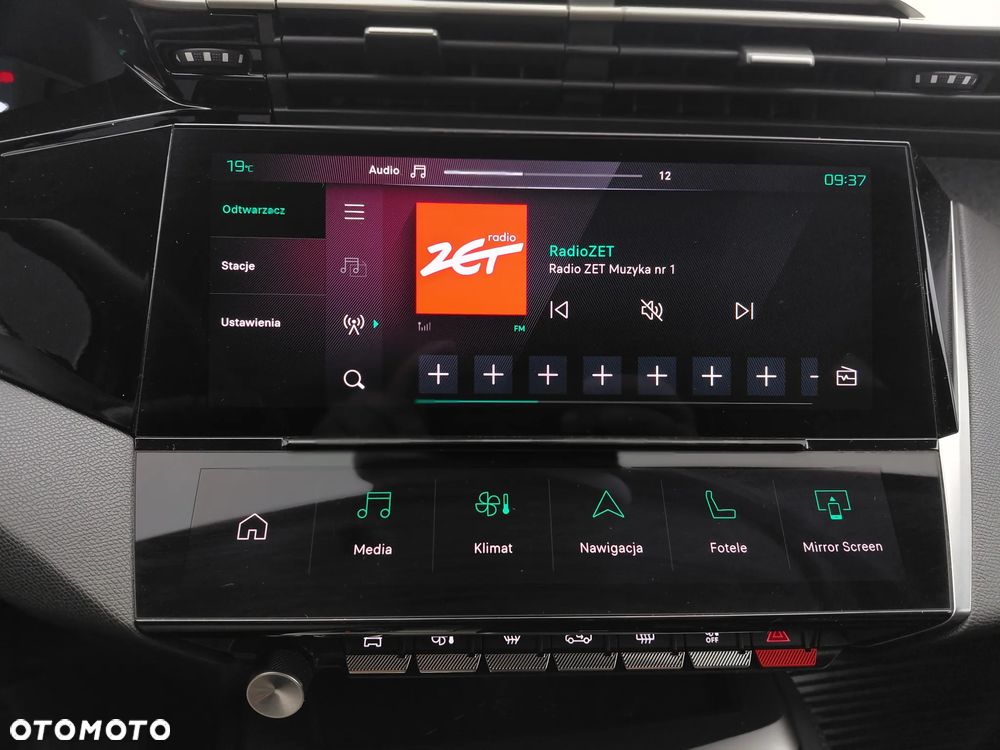 Peugeot 308 1.2 PureTech Allure Pack S&S EAT8 - 22