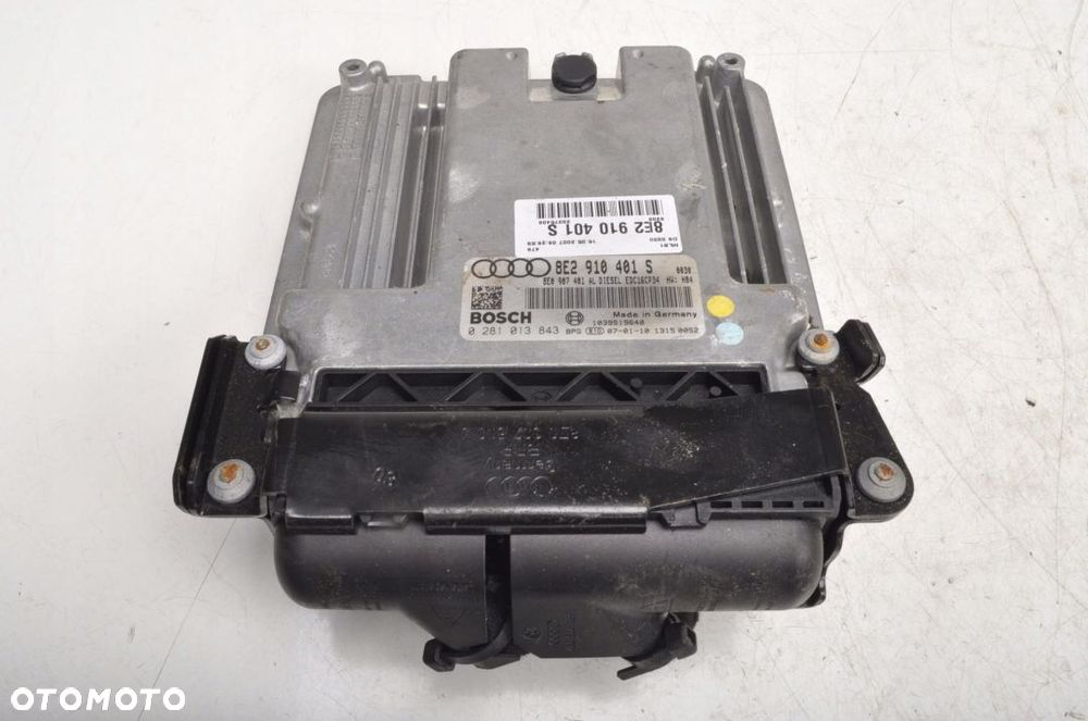 AUDI A4 B7 2.7 TDI STEROWNIK SILNIKA 8E2910401S - 1