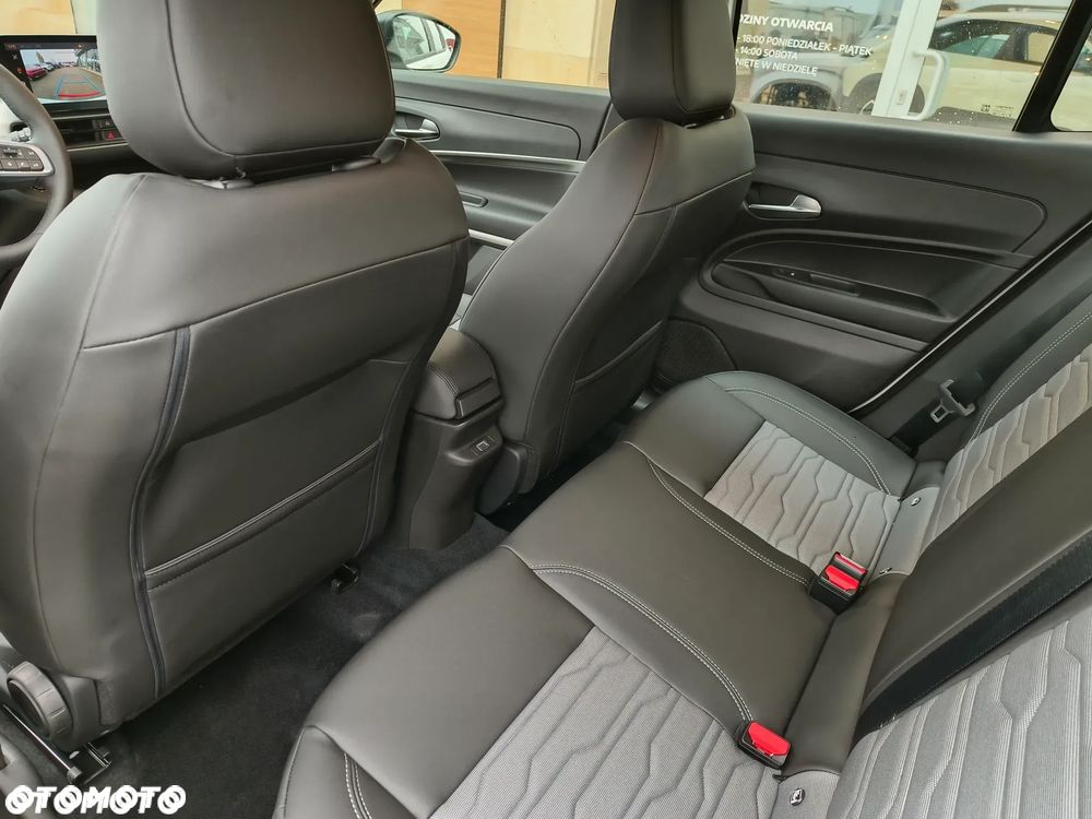 Jeep Avenger 1.2 T3 mHEV Upland 4xe eDCT6 - 12