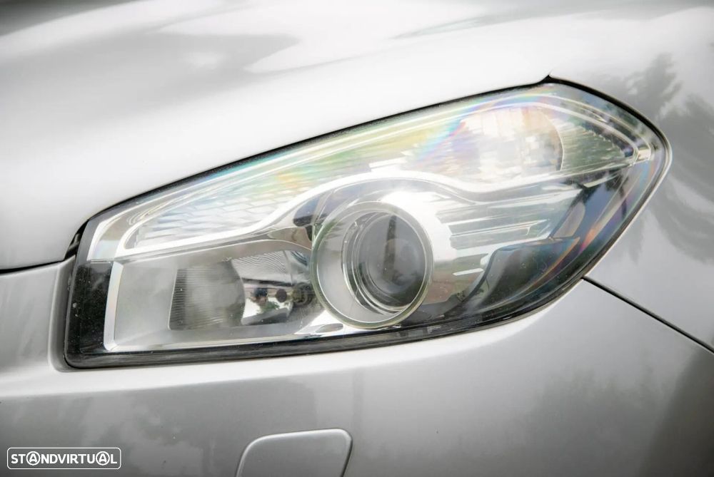 Nissan Qashqai +2 - 25