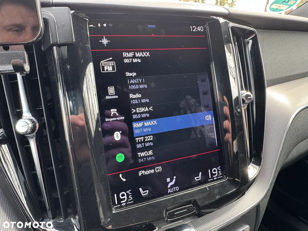 Volvo XC 60 B5 D AWD R-Design - 34