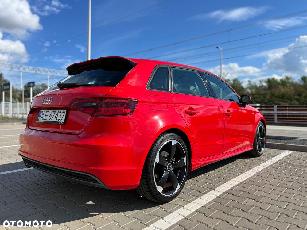 Audi A3 Sportback 2.0 TDI S tronic S line Sportpaket - 6