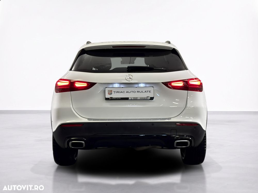 Mercedes-Benz GLA - 6