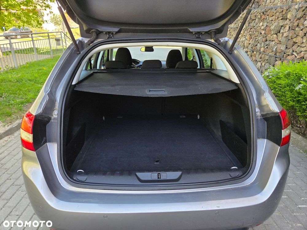 Peugeot 308 1.2 PureTech Allure Pack S&S - 12