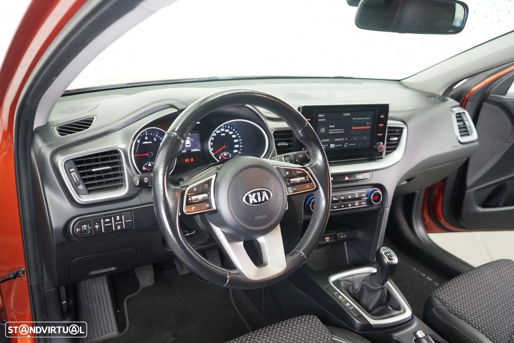 Kia XCeed 1.0 T-GDI Dynamic - 15