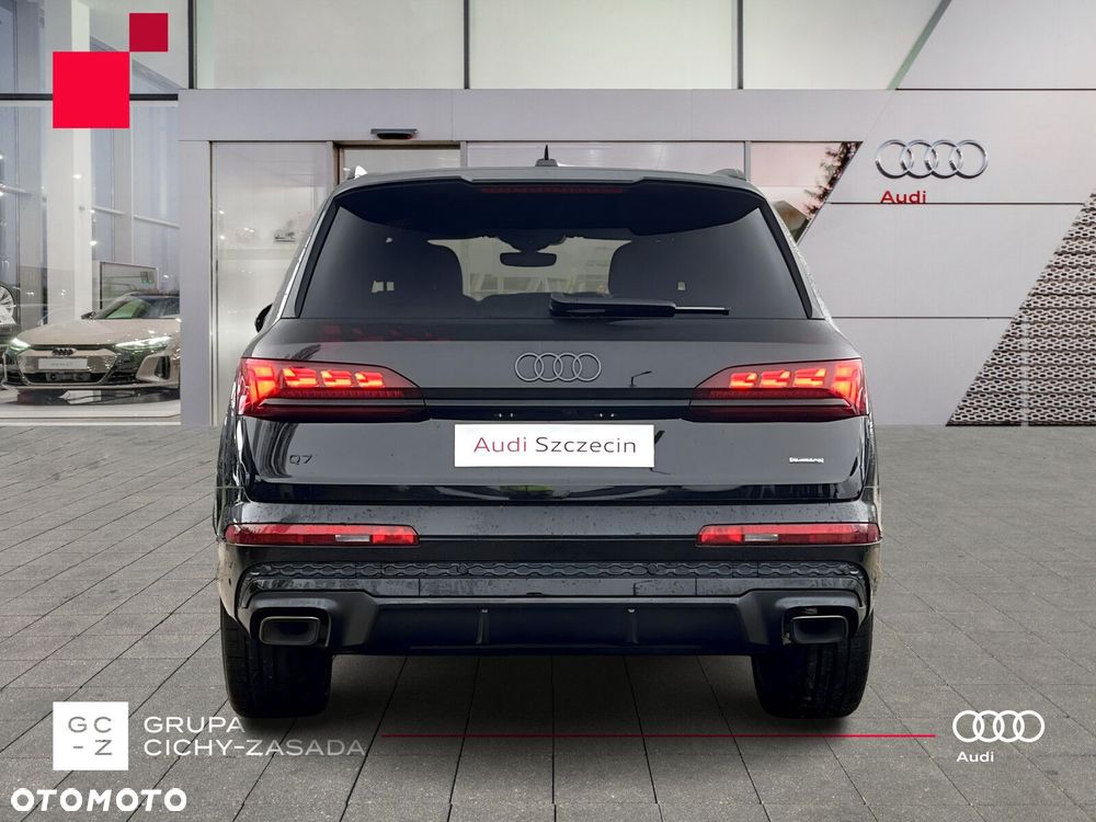 Audi Q7 - 4