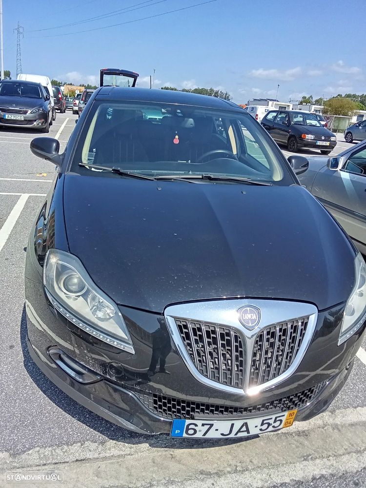 Lancia Delta 1.6 M-Jet Oro - 1