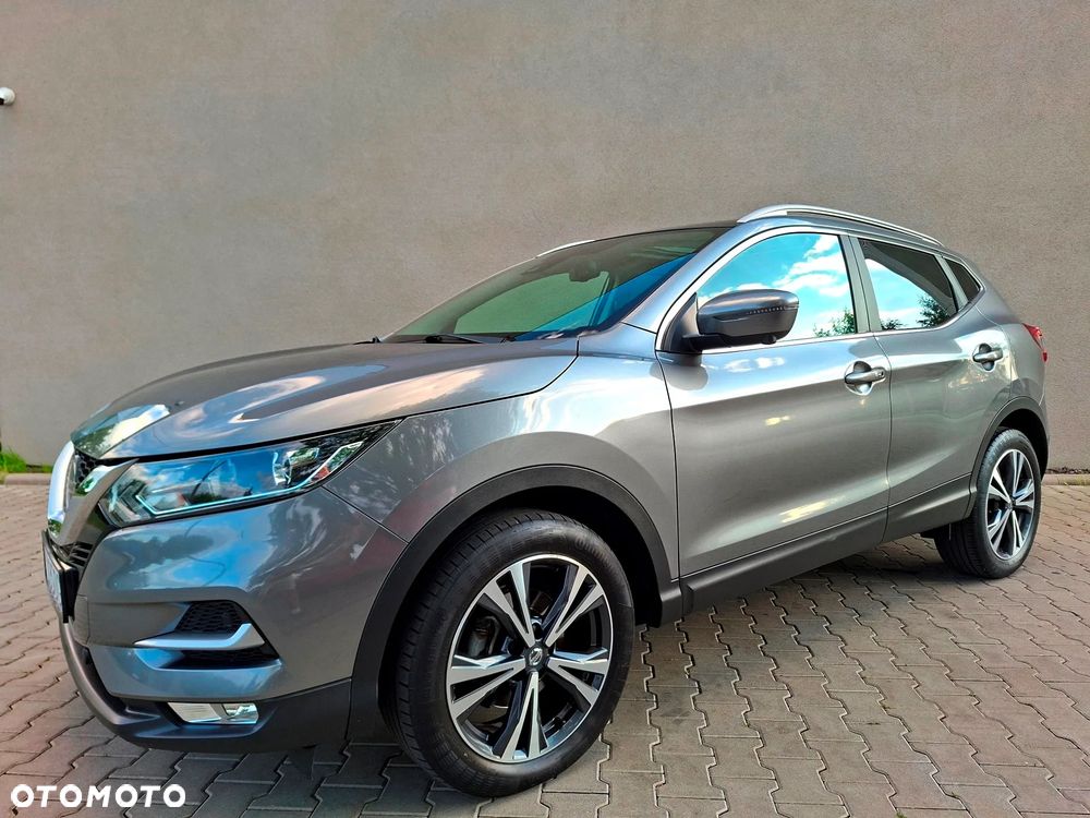 Nissan Qashqai 1.3 DIG-T N-Connecta - 2