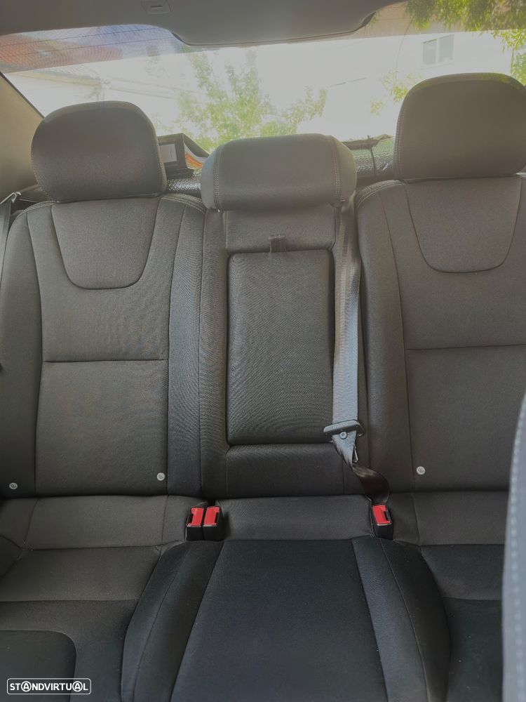 Volvo S60 D4 Momentum - 15