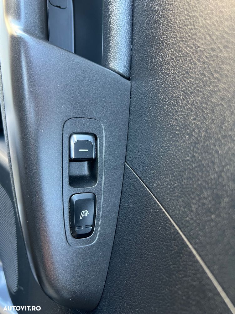 Kia Sportage 2.0 DSL 6AT 4x4 Style - 11