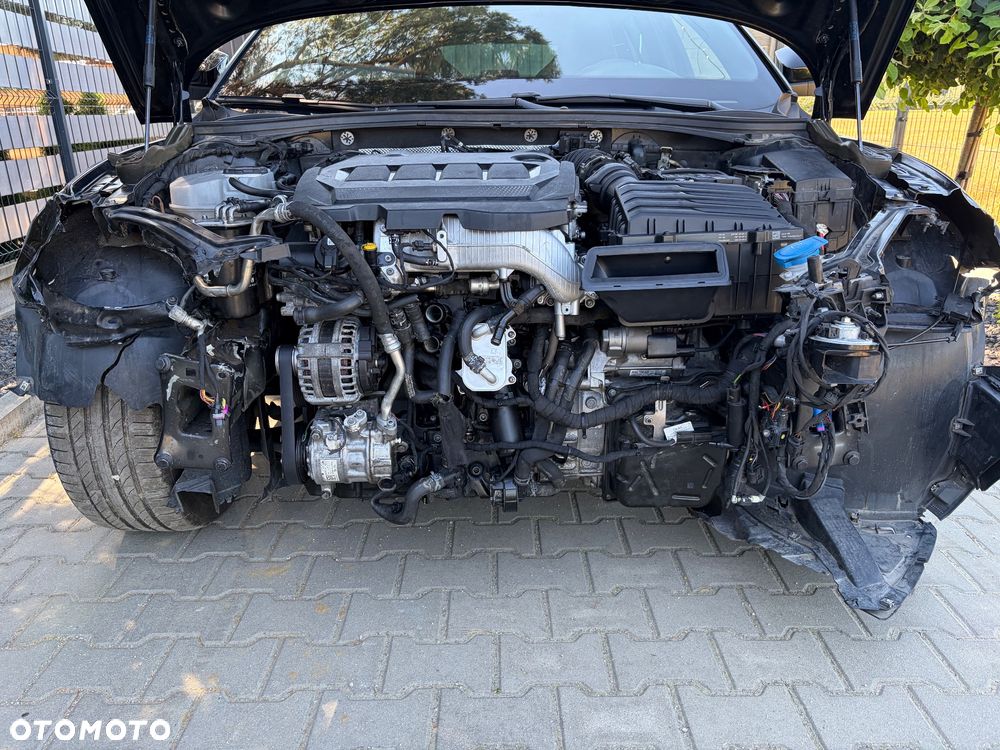 Skoda Superb 2.0 TDI DSG Sportline - 12