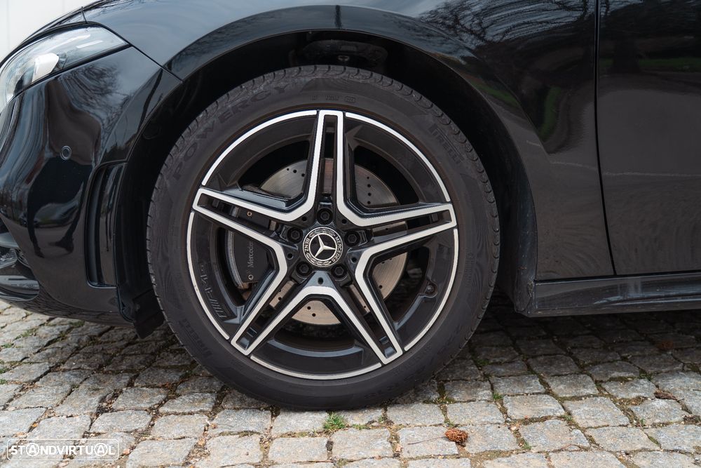 Mercedes-Benz A 250 e 8G-DCT AMG Line - 7