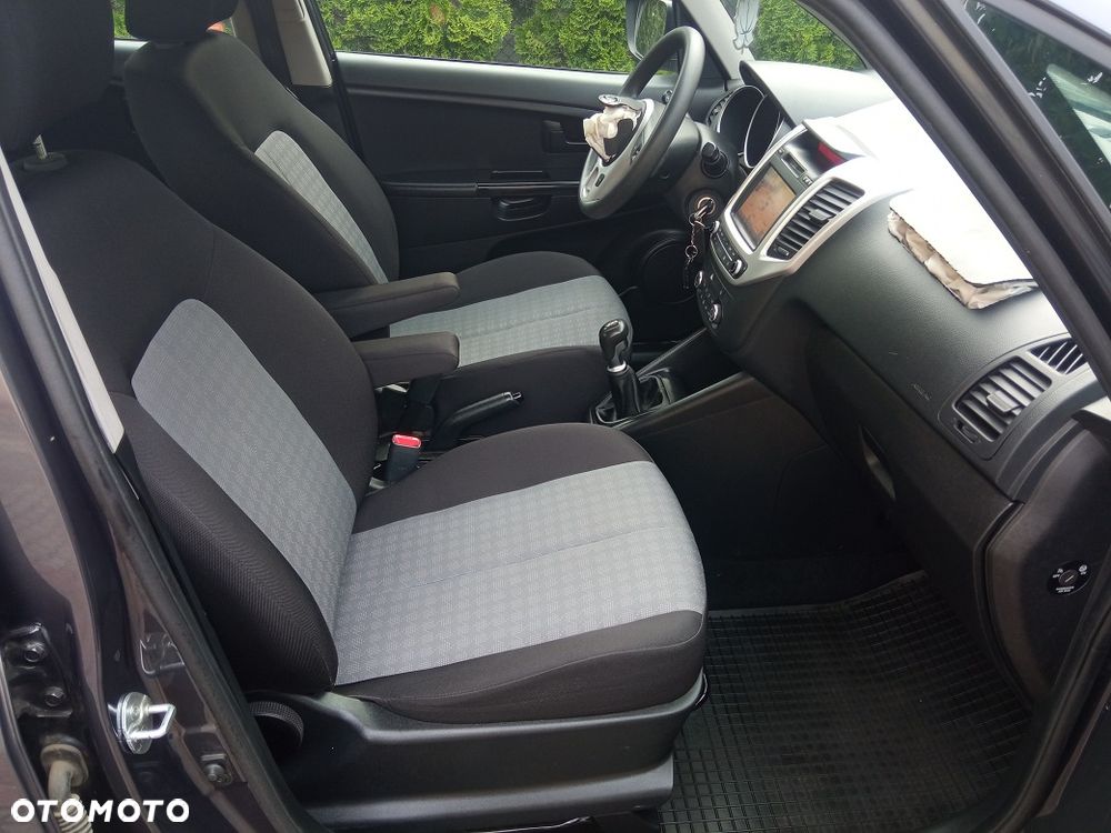 Kia Venga 1.4 M - 19