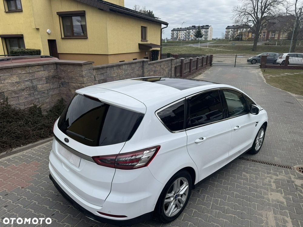 Ford S-Max 2.0 TDCi Titanium PowerShift - 7