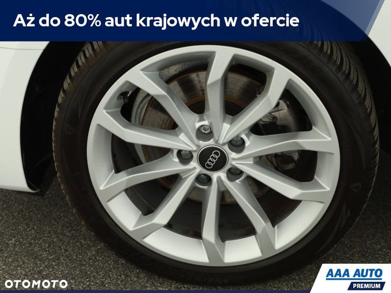 Audi A4 Limousine - 14