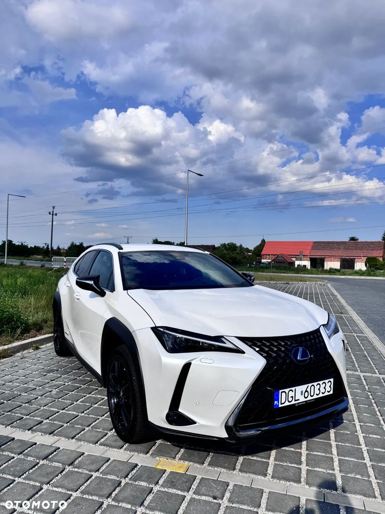 Lexus UX - 17