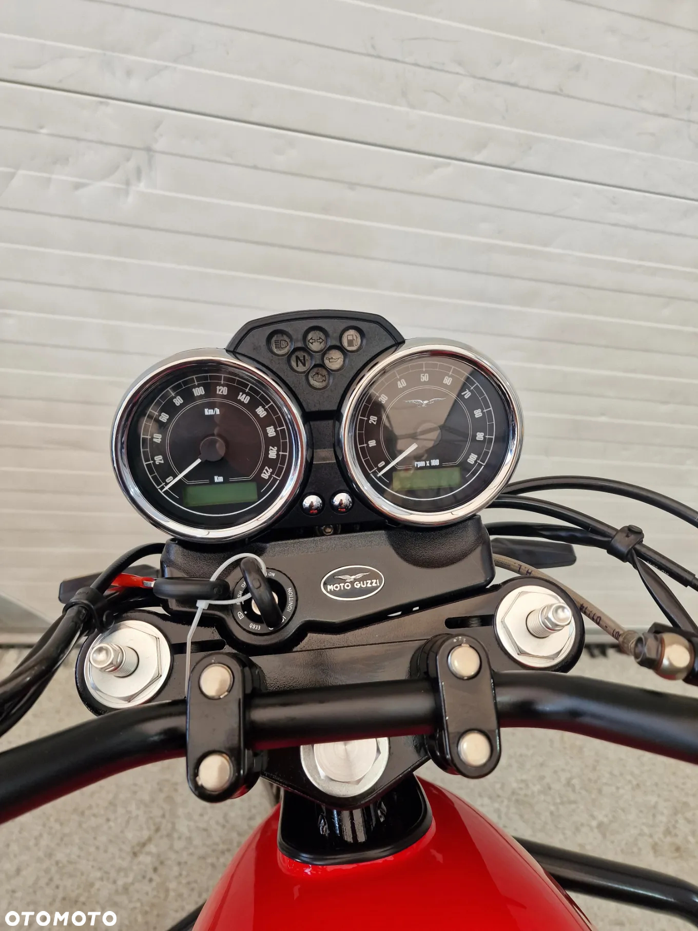 Moto Guzzi V7 - 27