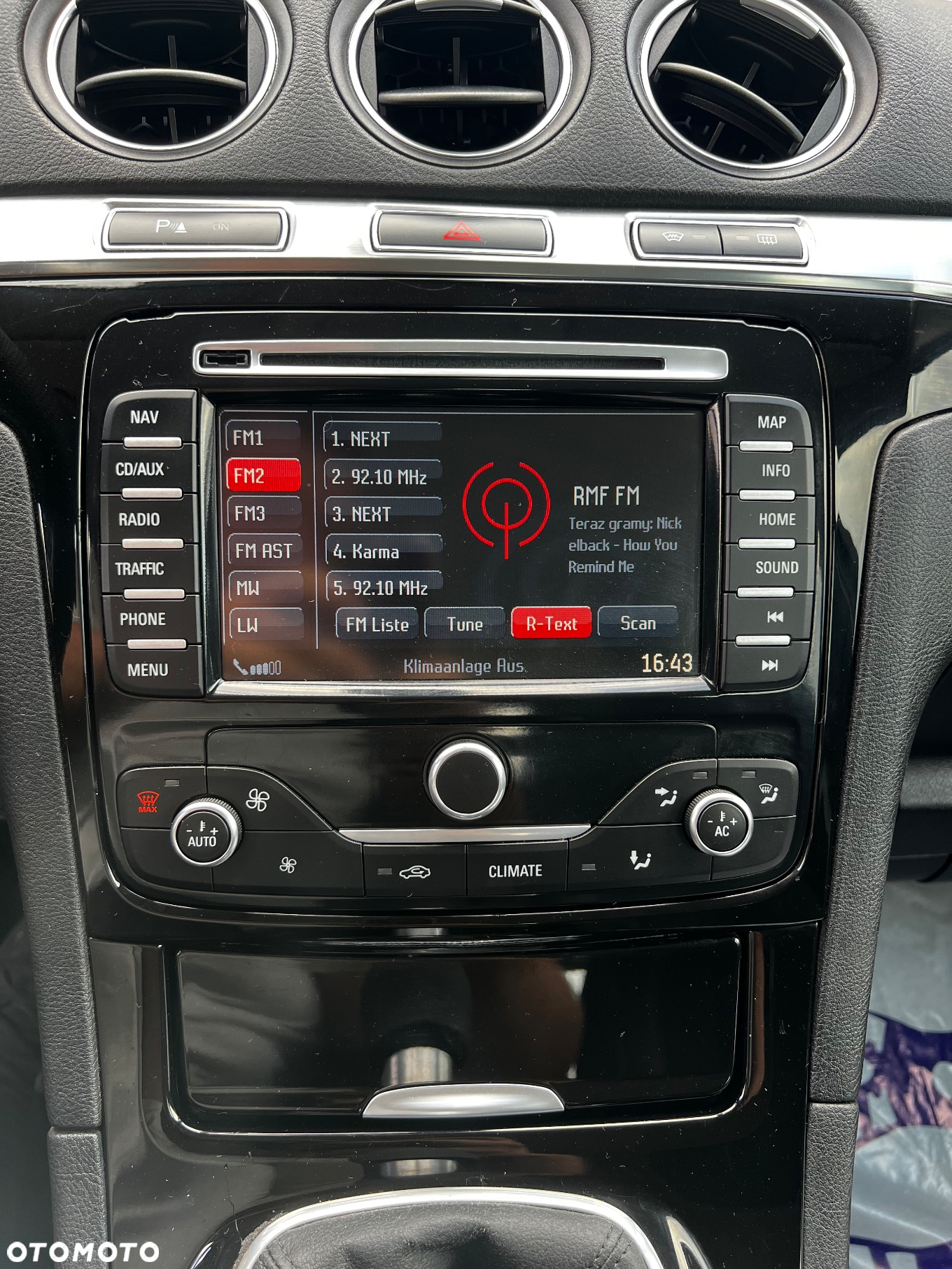 Ford S-Max 2.2 TDCi DPF Titanium X - 12