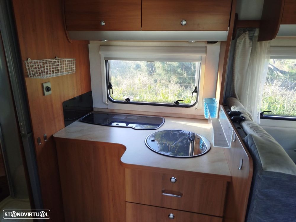 Knaus Südwind Sky wave.  Cama basculante E SUÍTE - 16