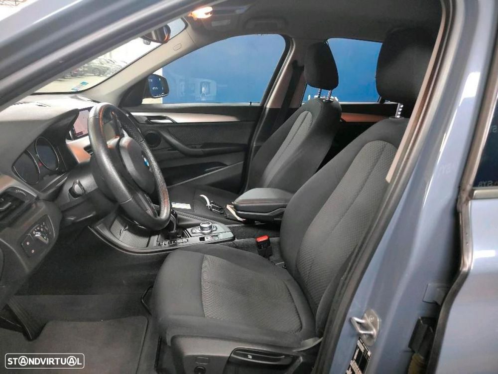 BMW X1 18 d sDrive Auto - 4