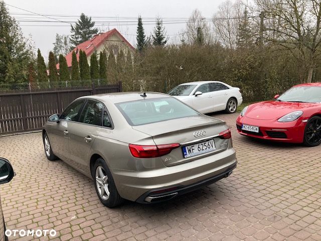 Audi A4 Limousine - 4