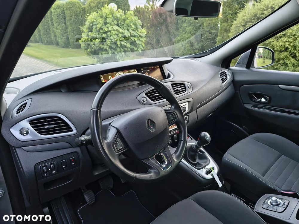 Renault Scenic dCi 110 LIMITED - 10