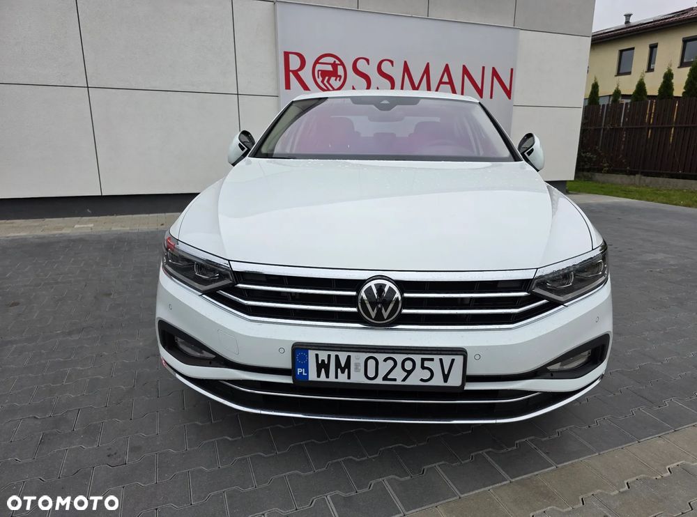 Volkswagen Passat 2.0 TDI 4Mot Elegance DSG - 4
