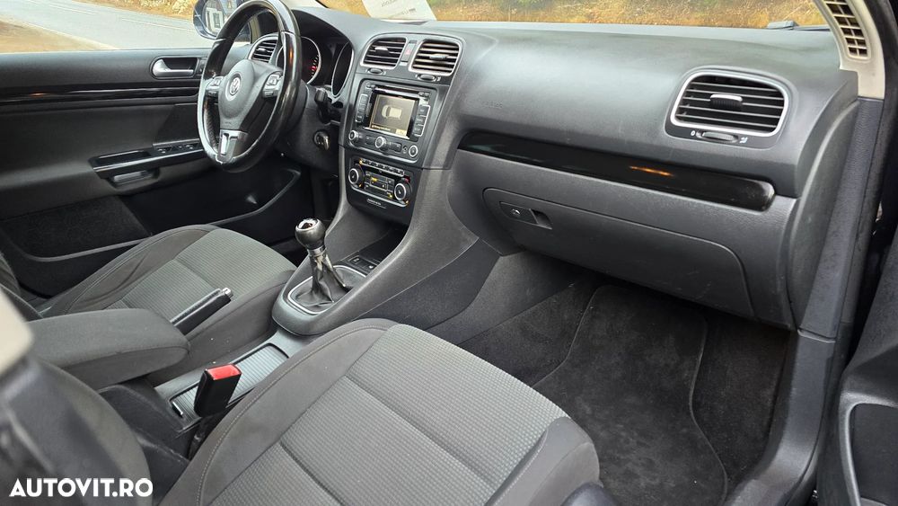 Volkswagen Golf 1.6 TDI DPF BlueMotion Technology Style - 8